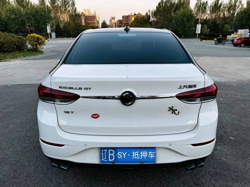 沈阳19年别克英朗6