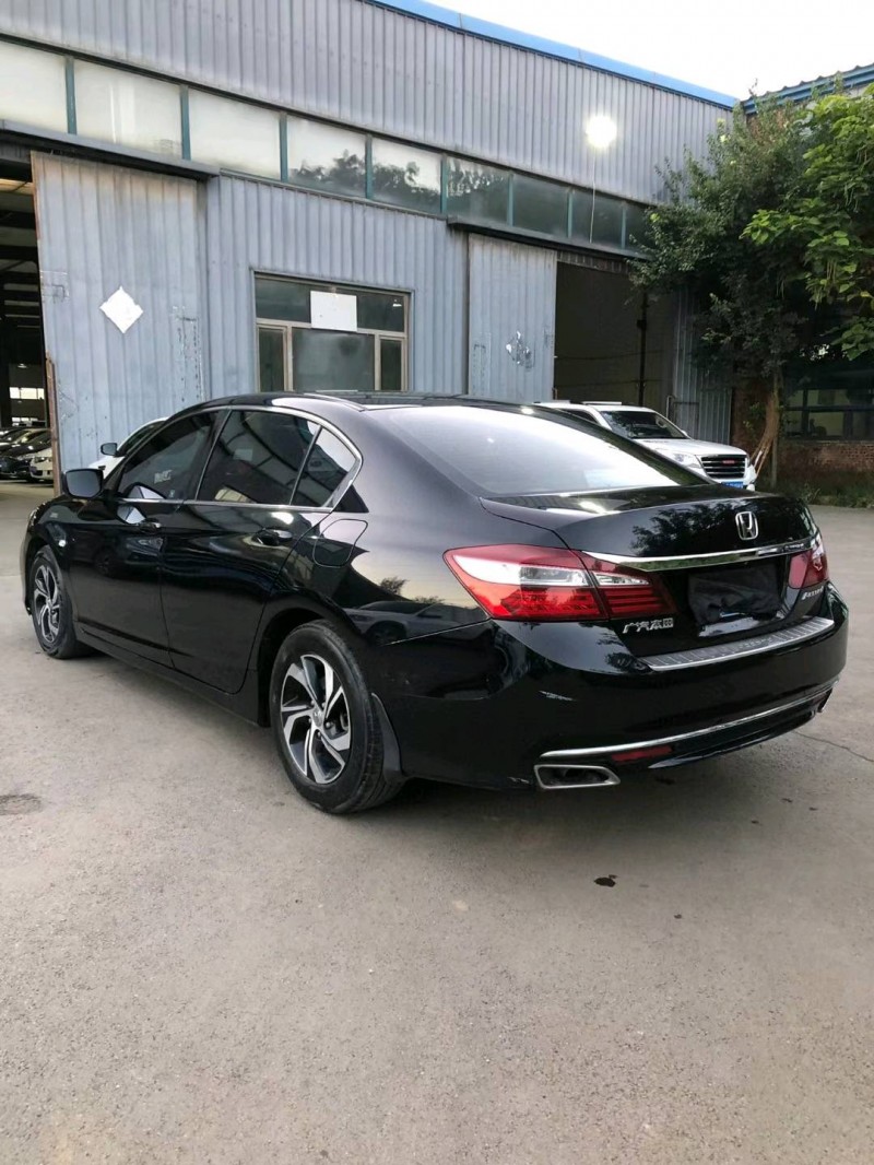 沈阳17年本田雅阁4