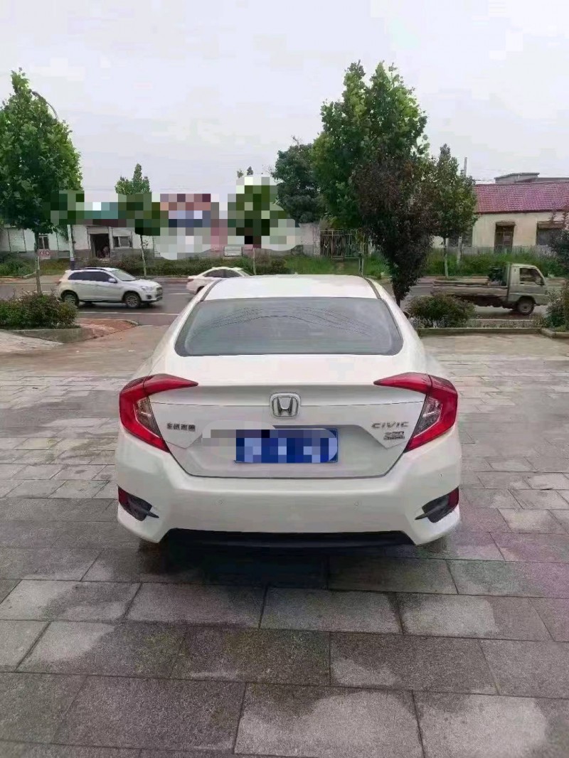 北京18年本田思域2