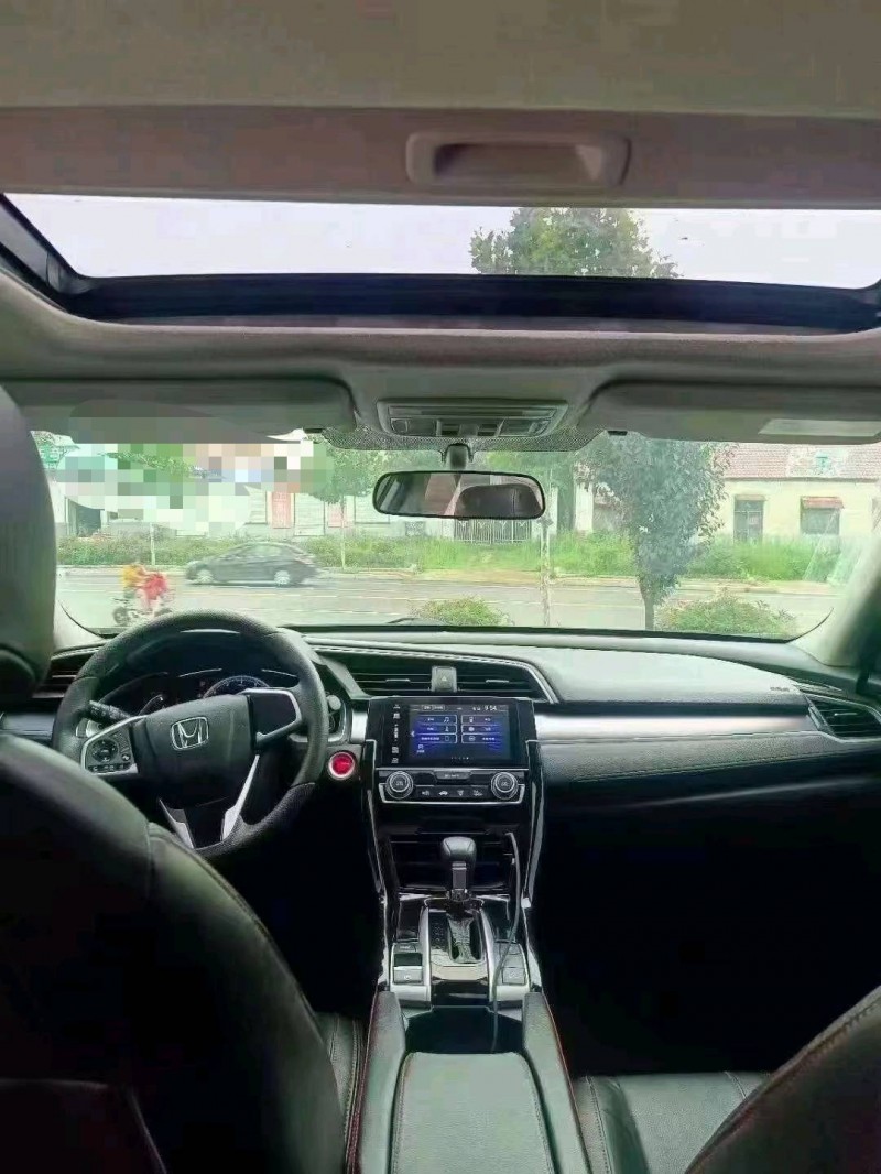 北京18年本田思域5