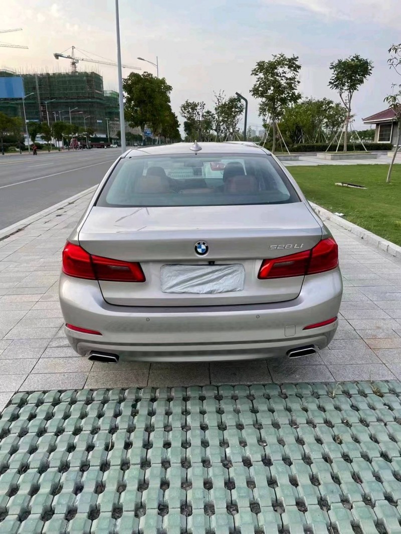 徐州17年宝马5系1