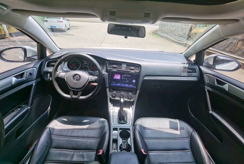 东莞16年大众高尔夫7