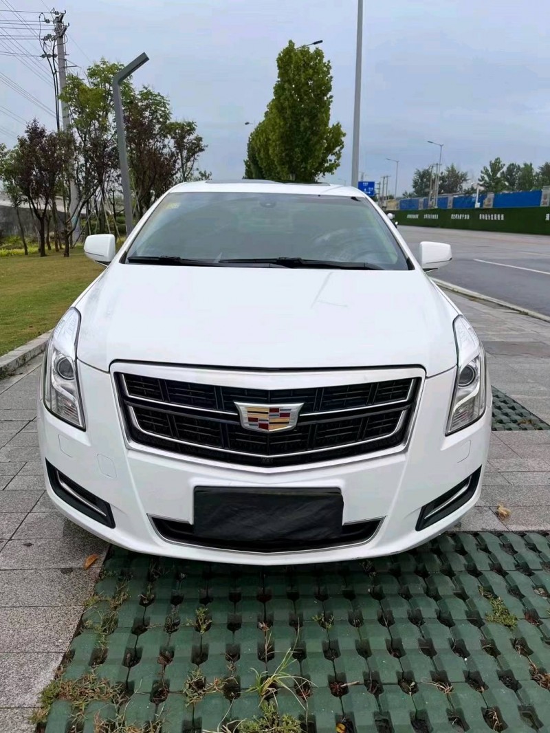 徐州17年凯迪拉克XTS1