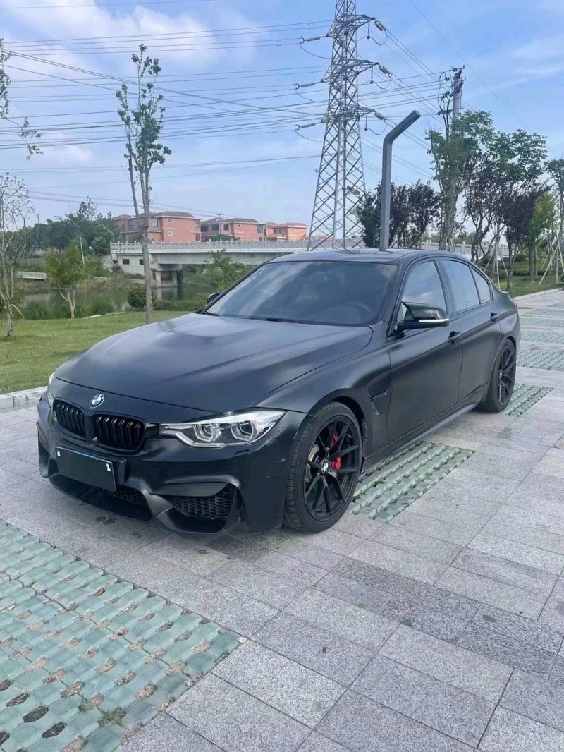 徐州17年宝马3系8