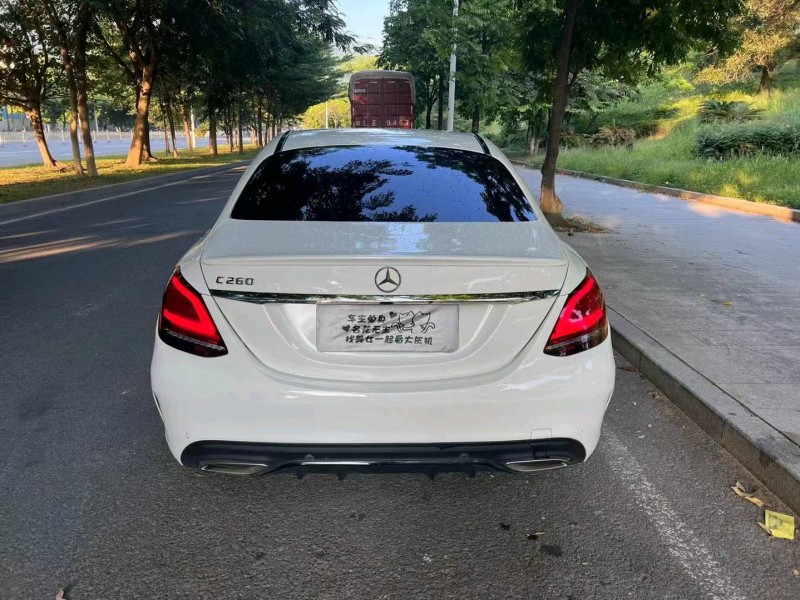 广州19年奔驰C9