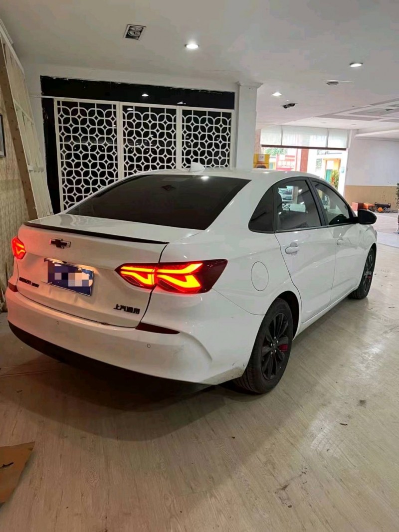 北京20年雪佛兰科鲁泽3