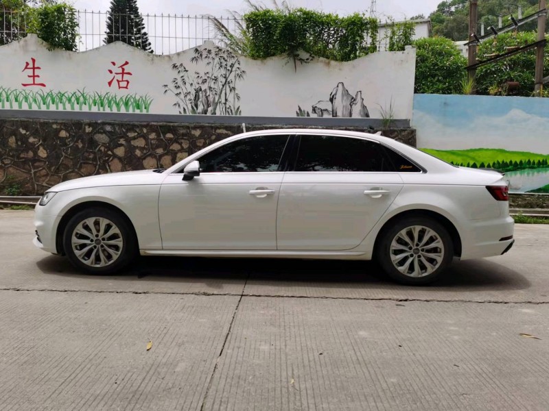 东莞18年奥迪A4L4