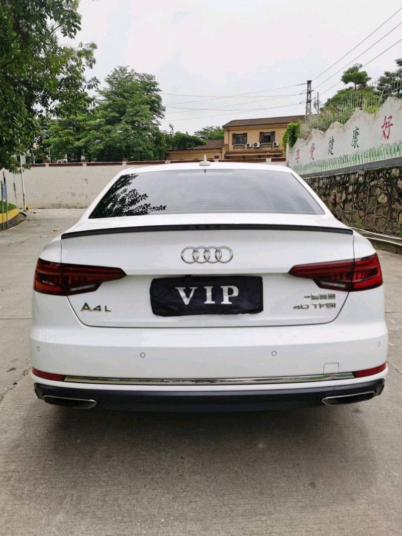 东莞18年奥迪A4L9
