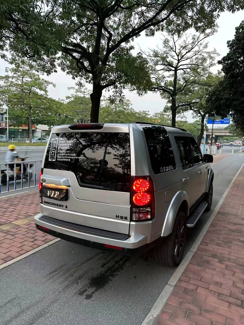 广州10年路虎发现7