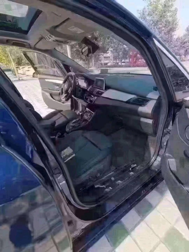 北京18年宝马2系7