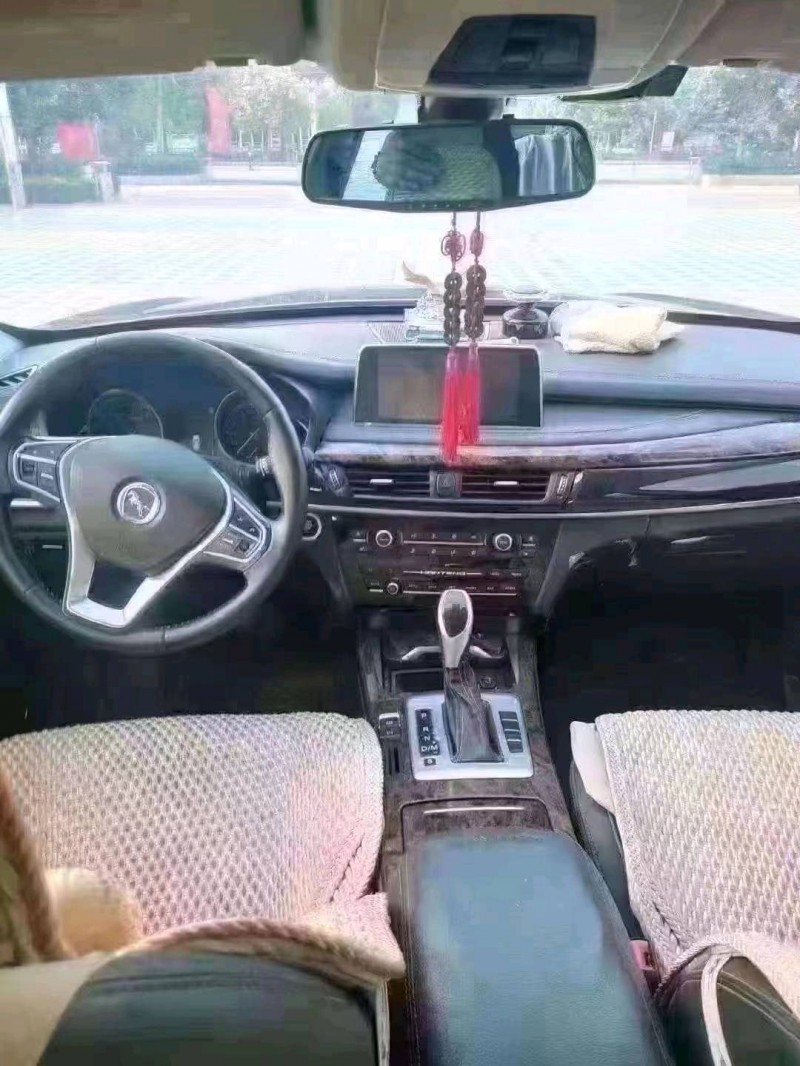 北京18年汉腾汽车X79