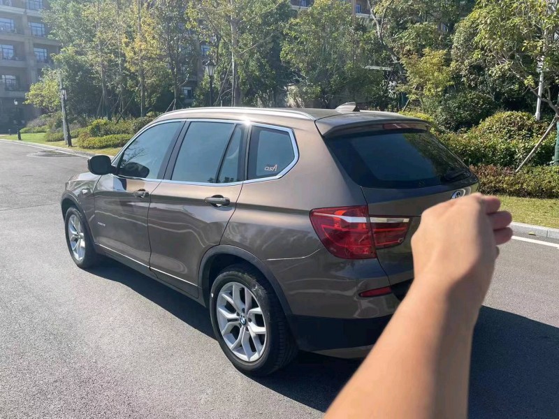 济宁11年宝马X35