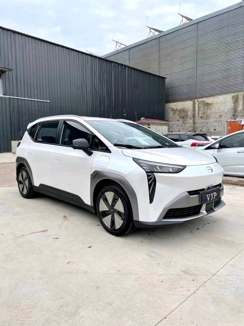 济宁22年传祺埃安Y 702