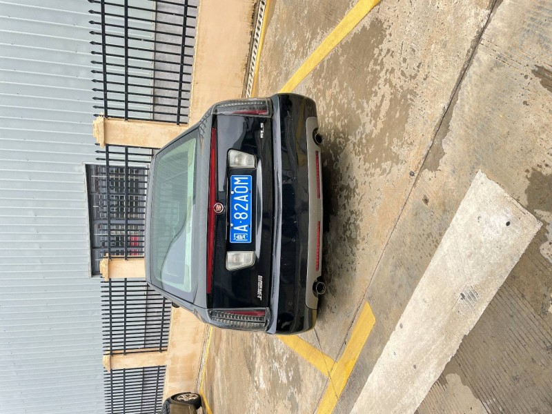 广州10年凯迪拉克STS6