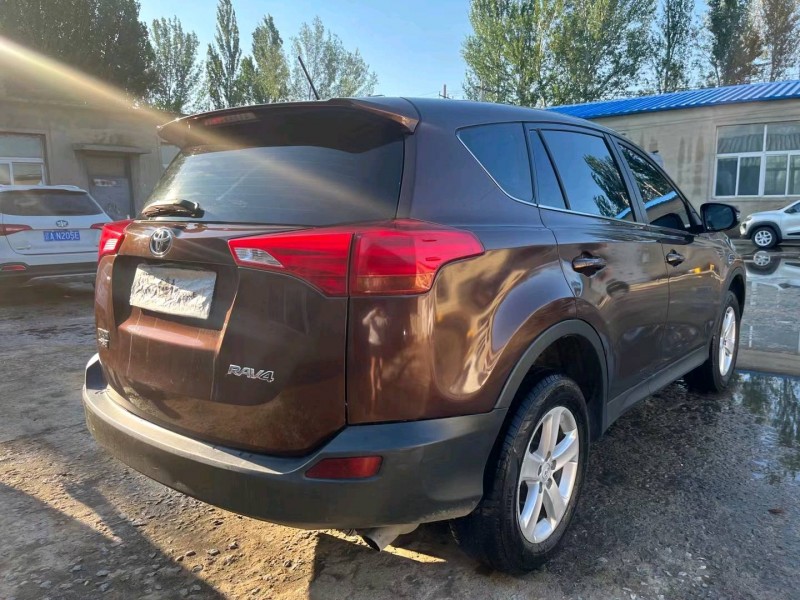 沈阳14年丰田RAV4荣放8