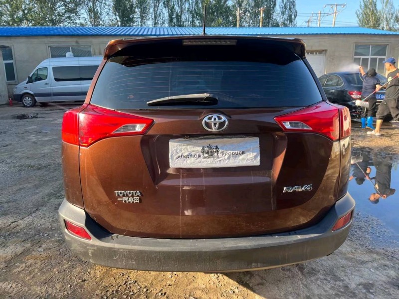 沈阳14年丰田RAV4荣放9