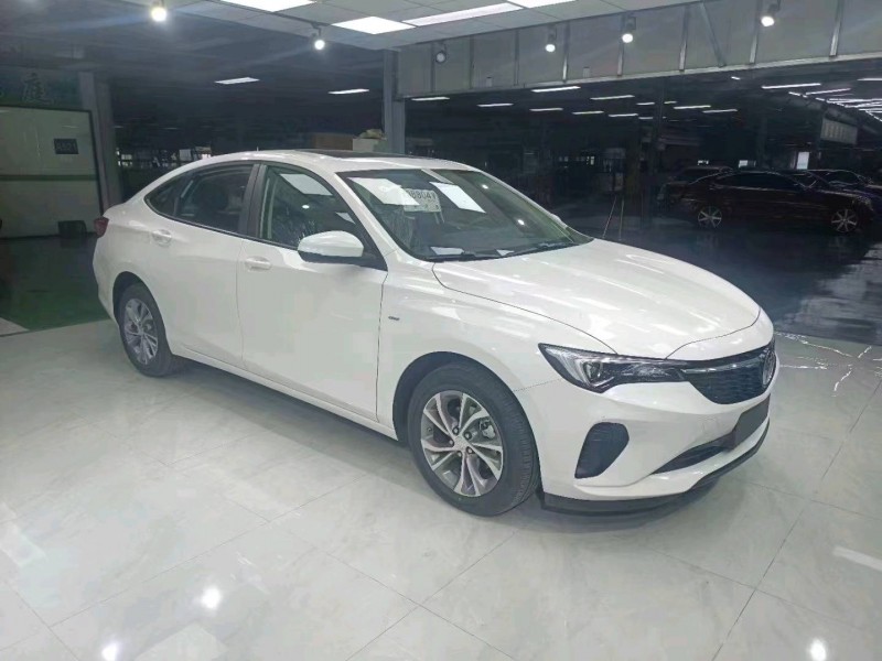 成都22年别克威朗1