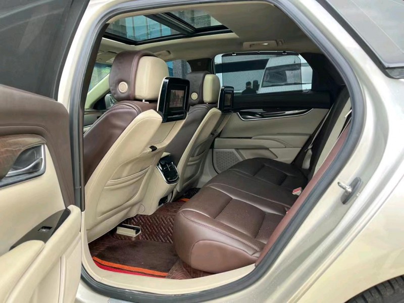 东莞13年凯迪拉克XTS3