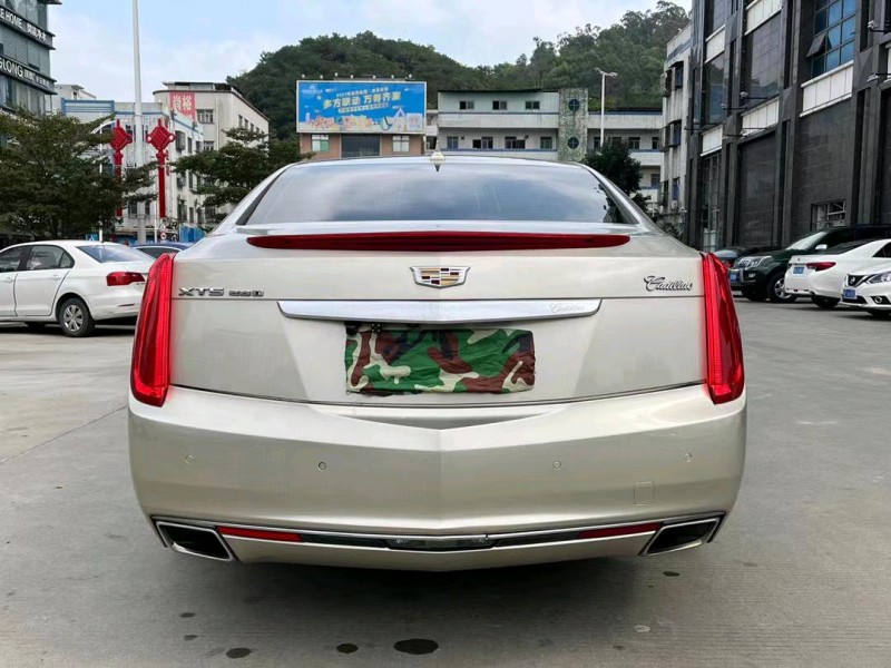 东莞13年凯迪拉克XTS9