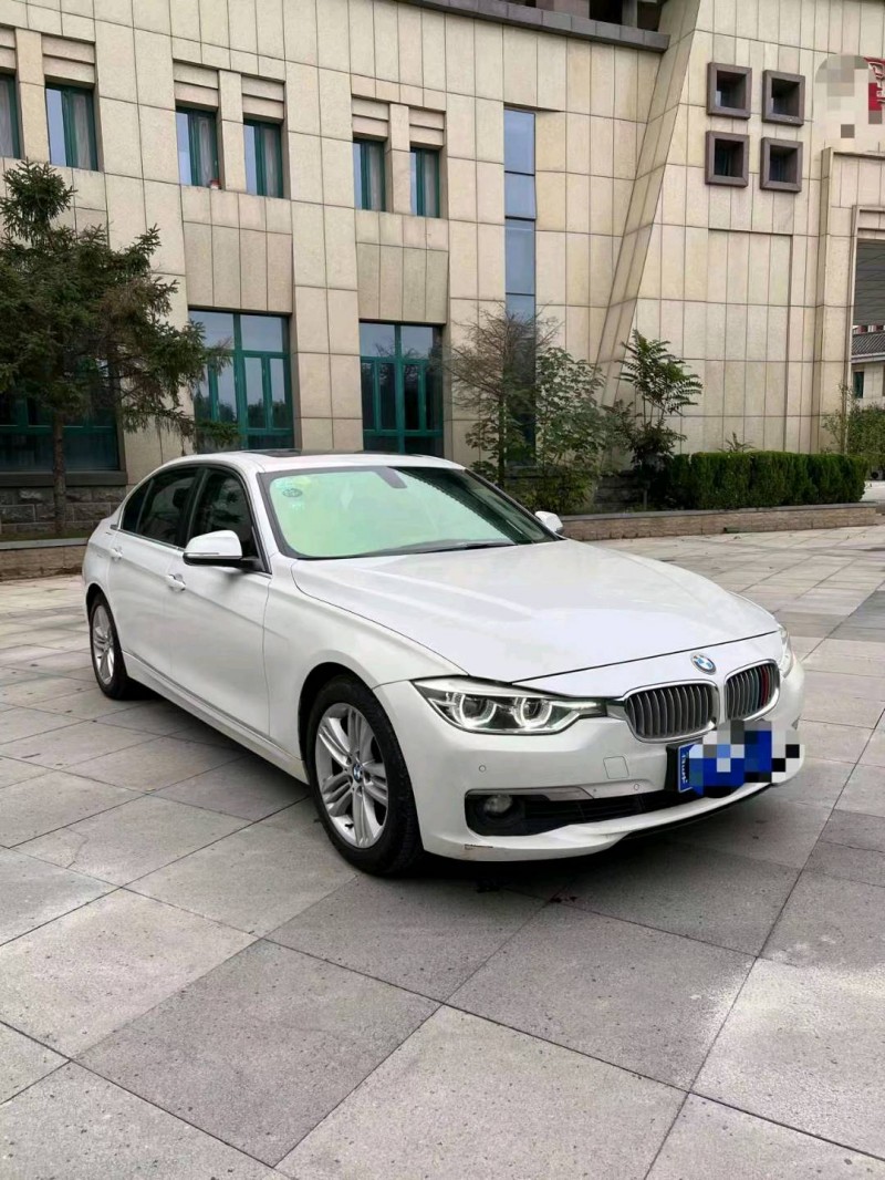 北京18年宝马3系2