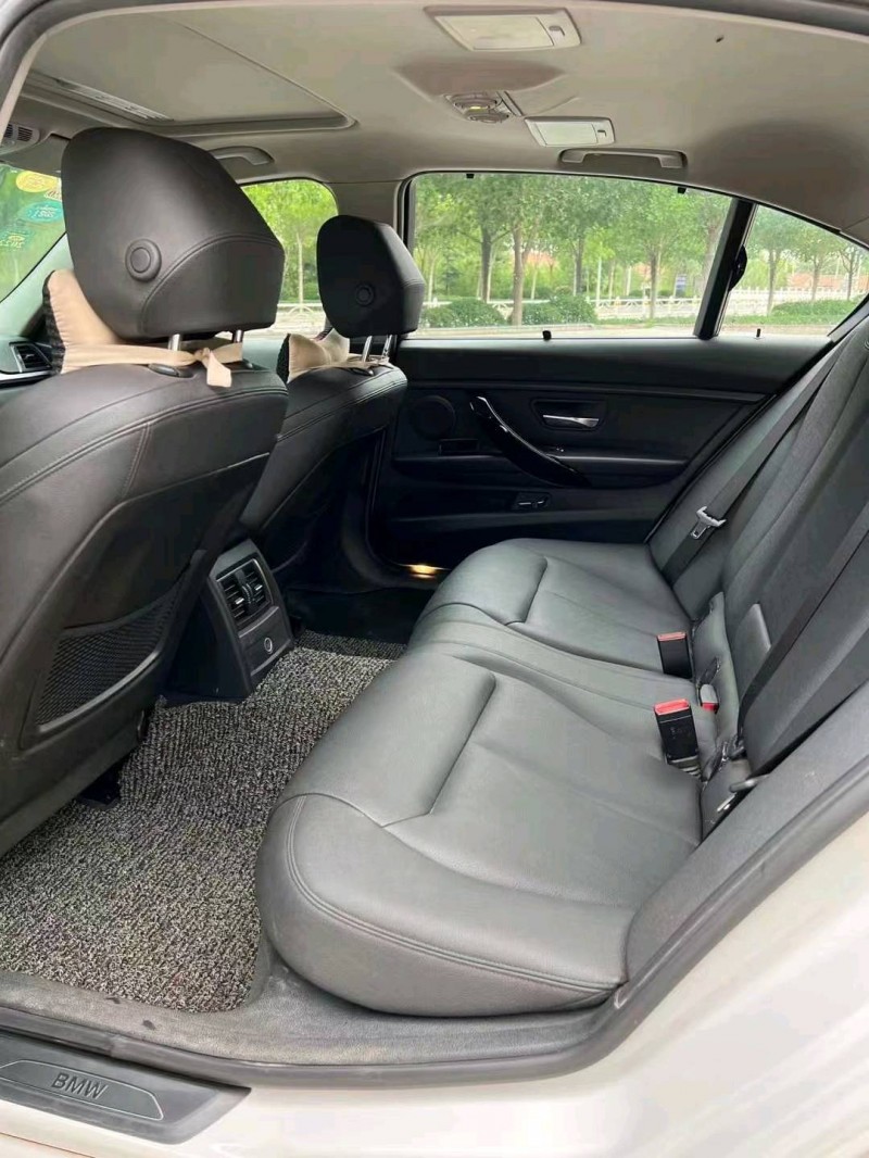 北京18年宝马3系6