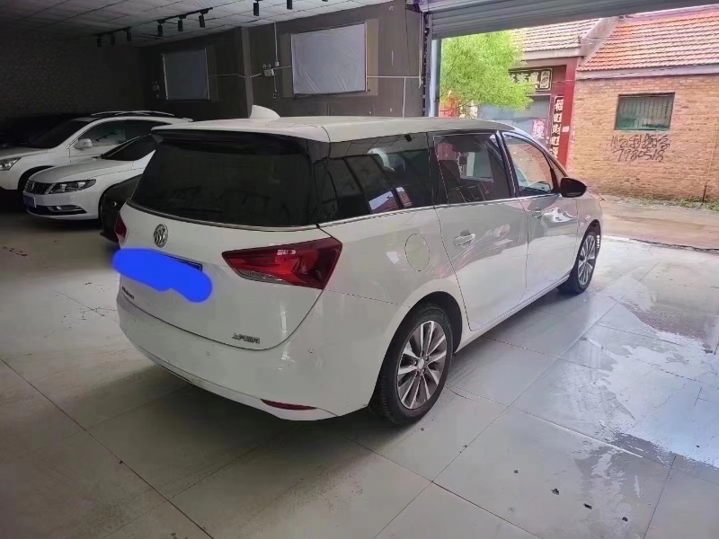 北京21年别克GL62