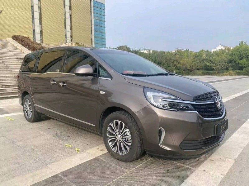 徐州22年别克GL83