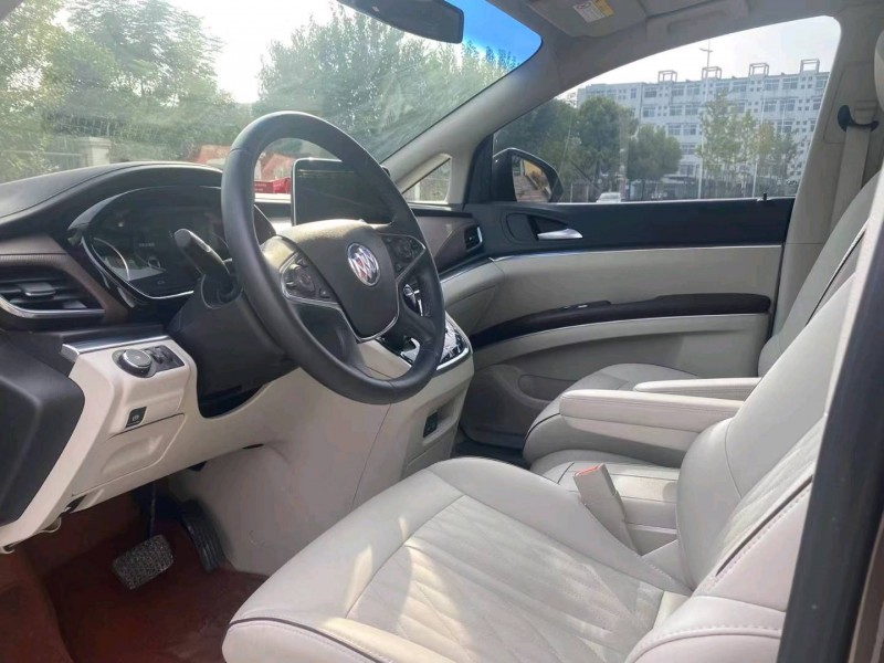 徐州22年别克GL86