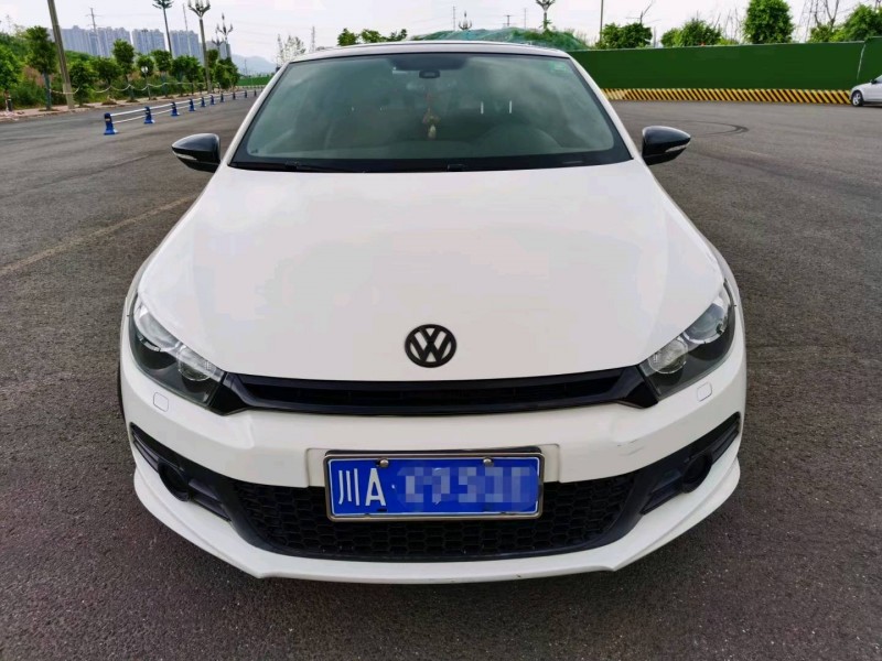 成都14年大众尚酷9