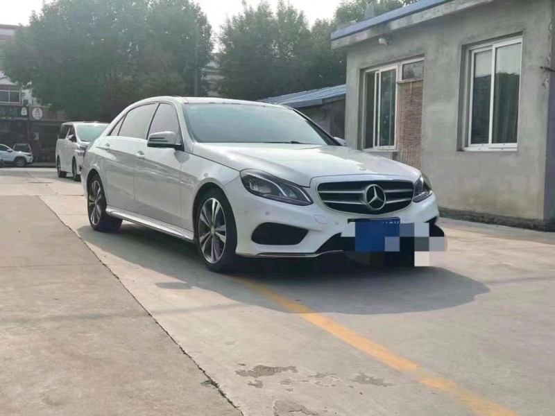 东营16年奔驰E8