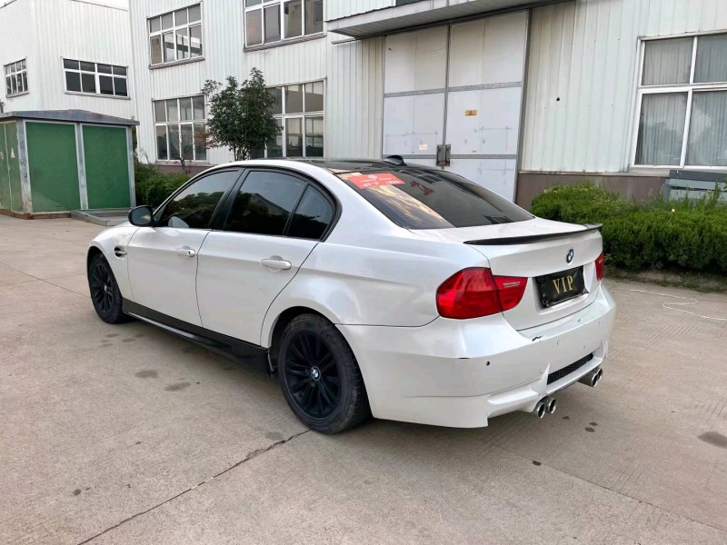 徐州11年宝马3系6