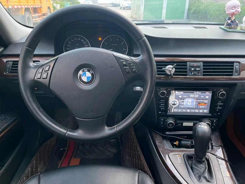 徐州11年宝马3系4