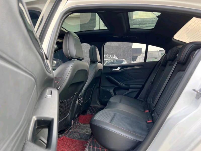 东莞20年福特福克斯6