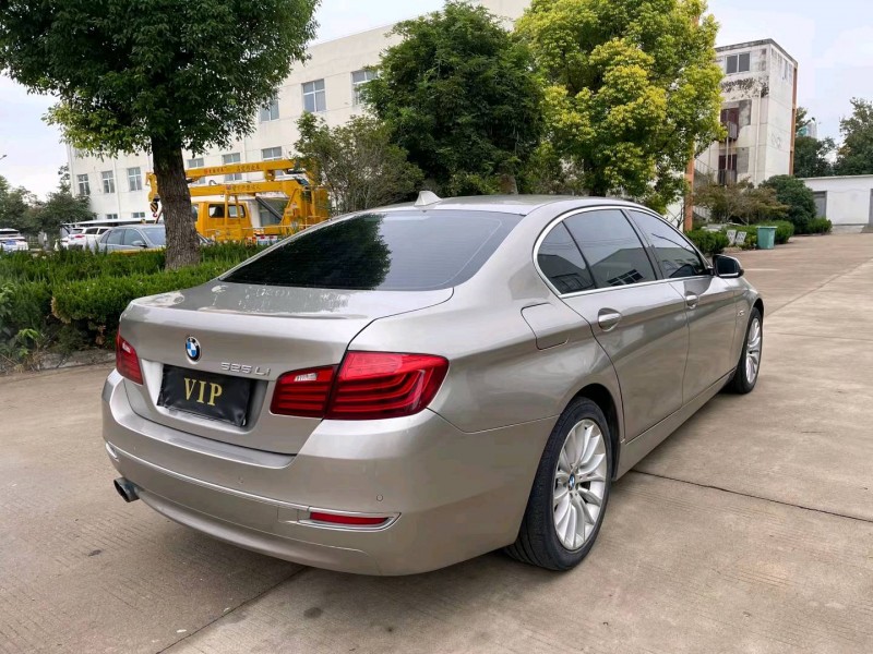 徐州16年宝马5系3