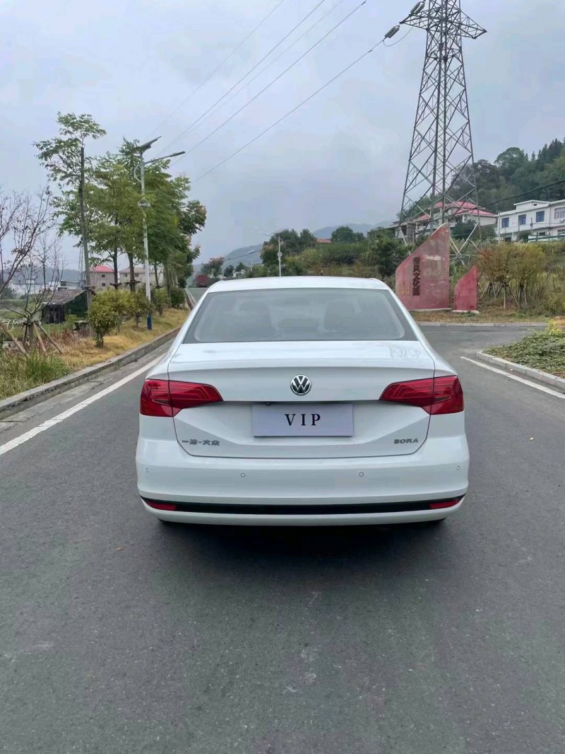 宜春17年大众宝来7