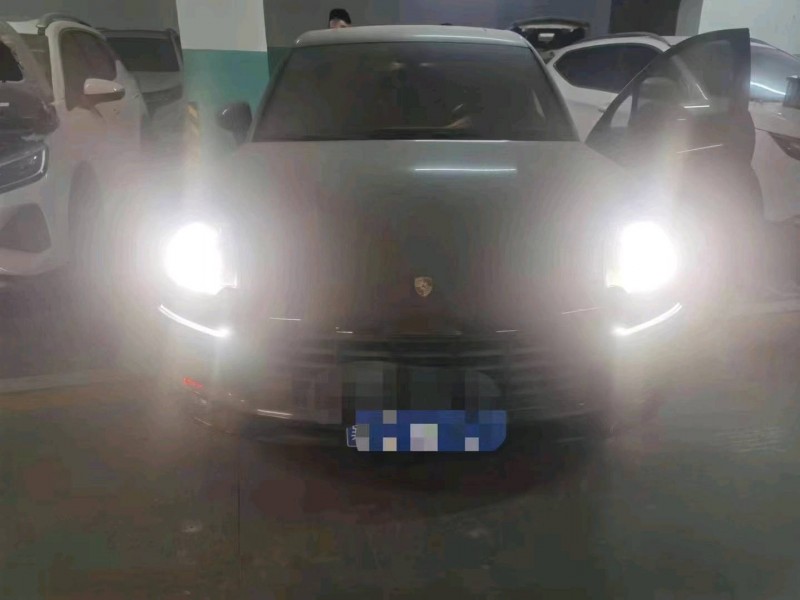邯鄲18年保時捷Macan1