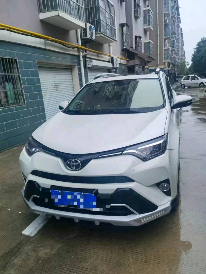 邯鄲17年豐田RAV41
