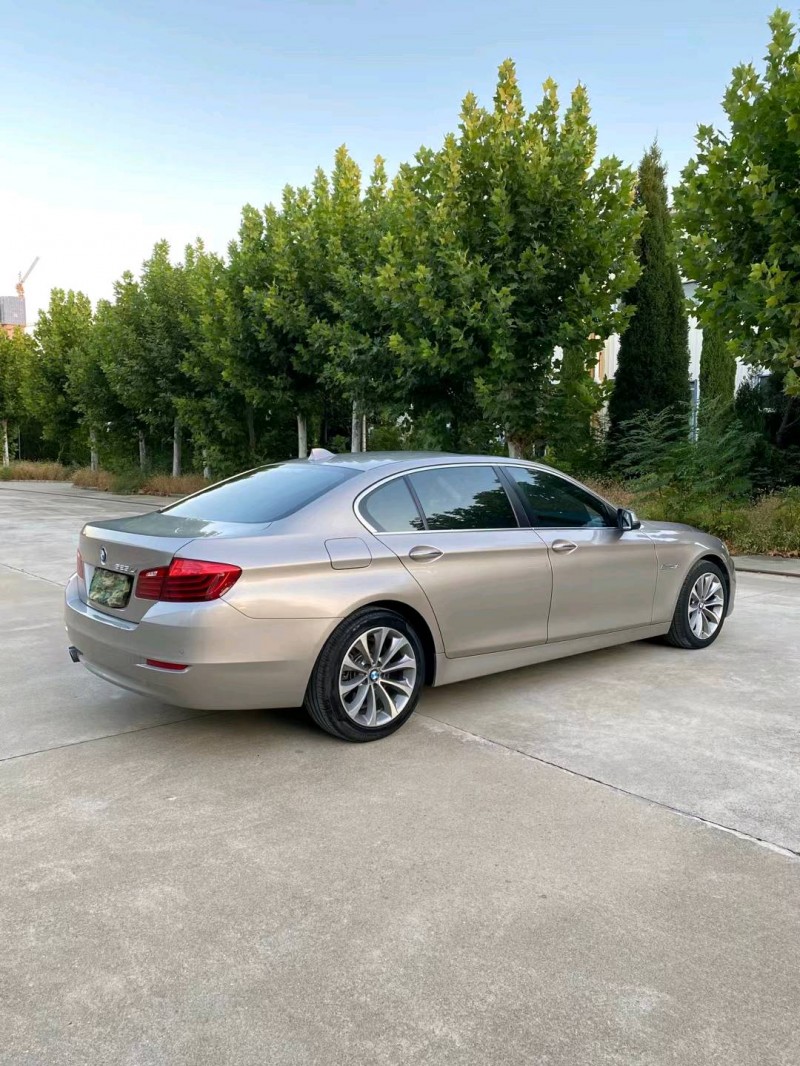 徐州17年宝马5系4