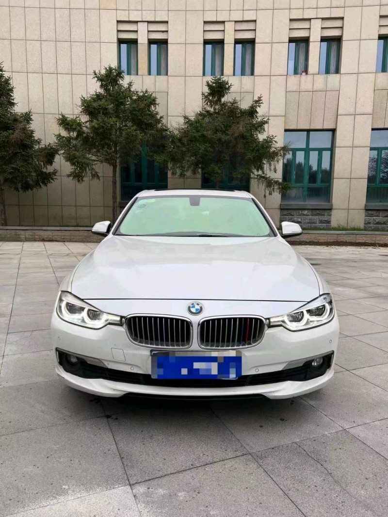 北京18年宝马3系1