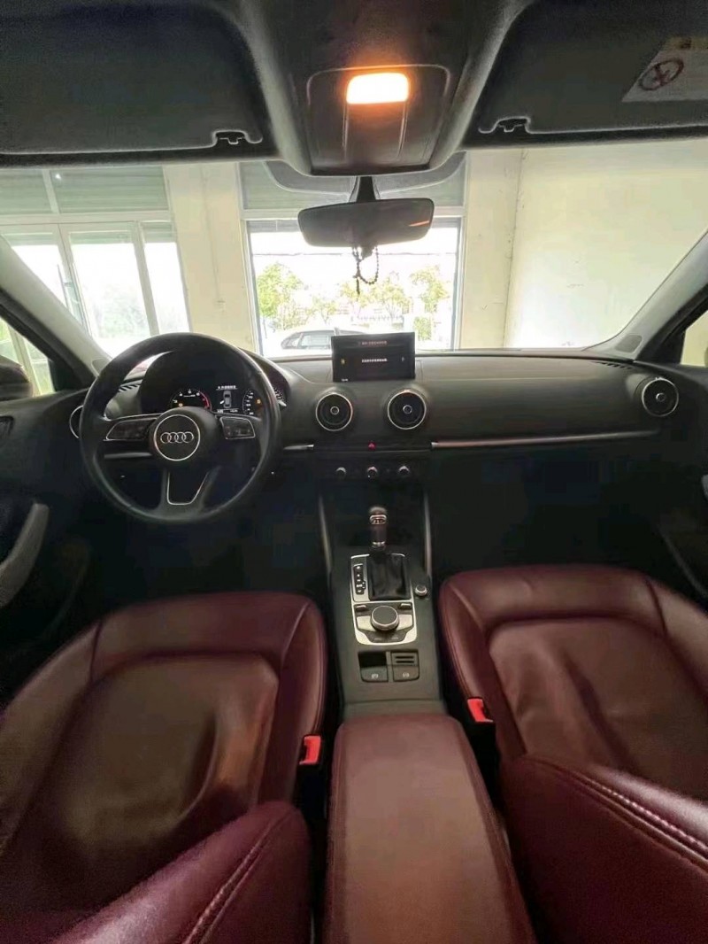 北京18年奥迪A39