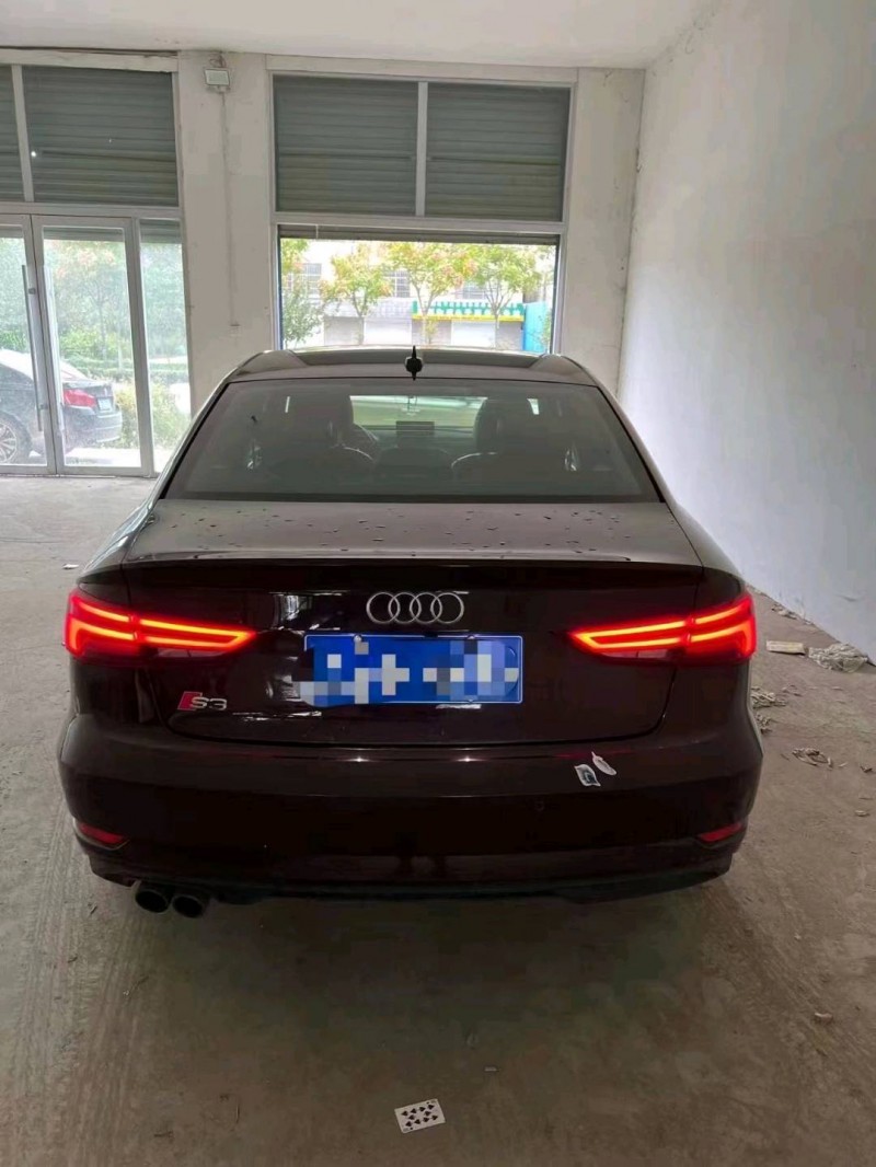 北京18年奥迪A38