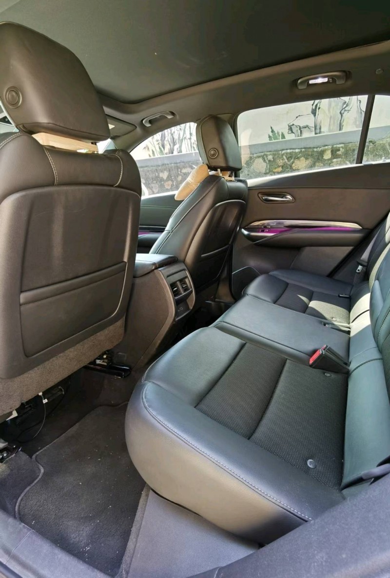 东莞19年凯迪拉克XT47