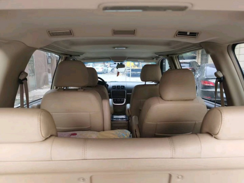 枣庄17年别克GL85