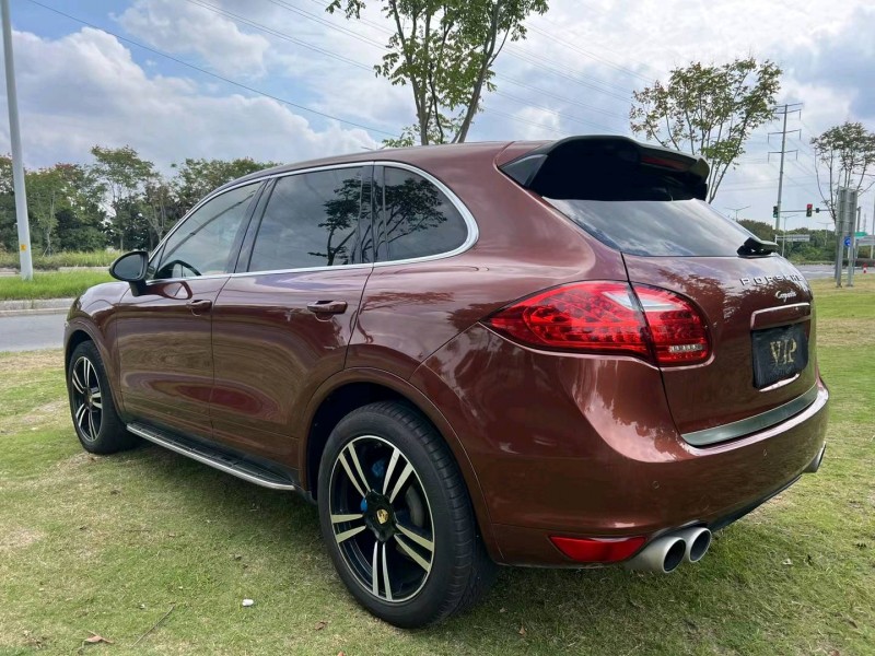 泰州13年保时捷卡宴7