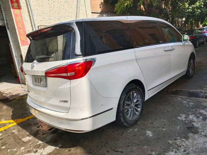 广州18年别克GL88