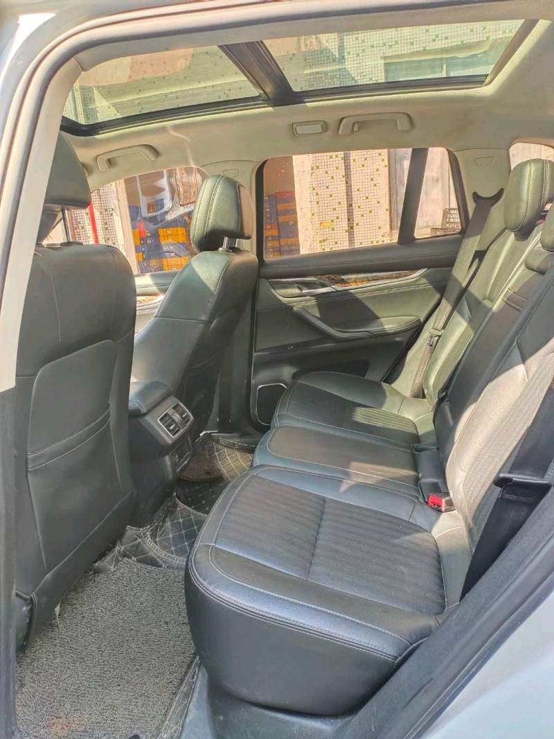广州18年汉腾汽车X75