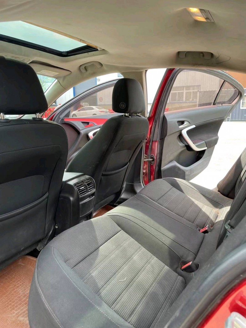 沈阳10年别克君威4