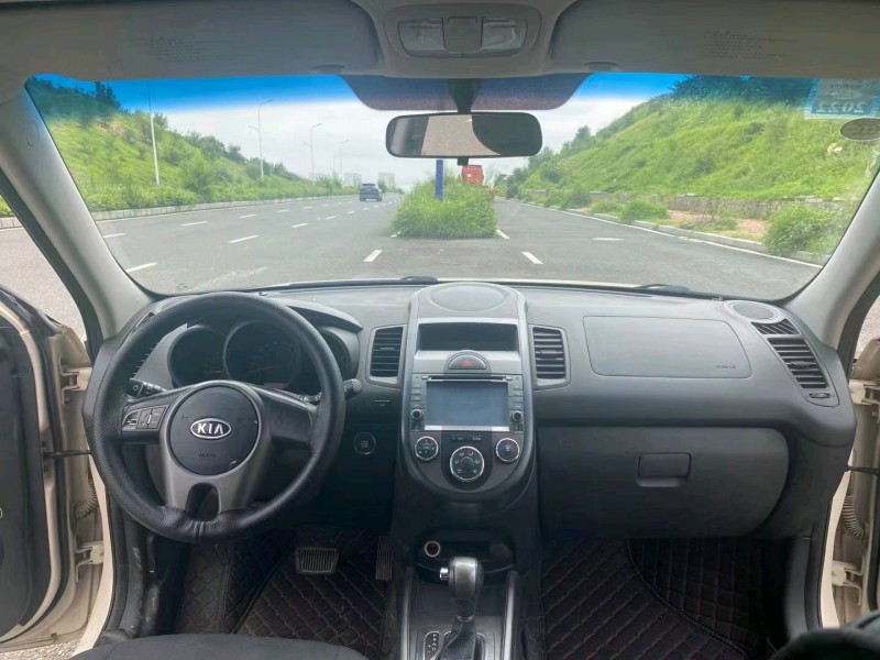 济宁14年起亚秀尔5