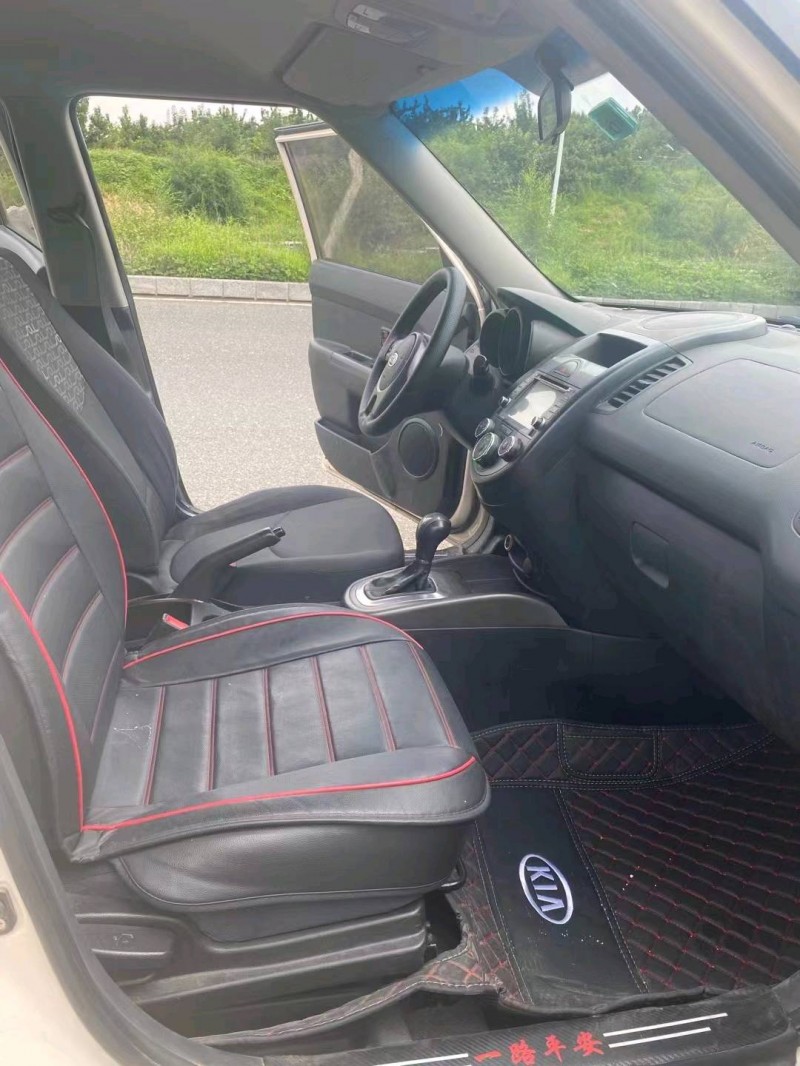 济宁14年起亚秀尔4