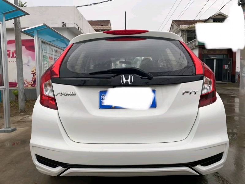 济南19年本田飞度1